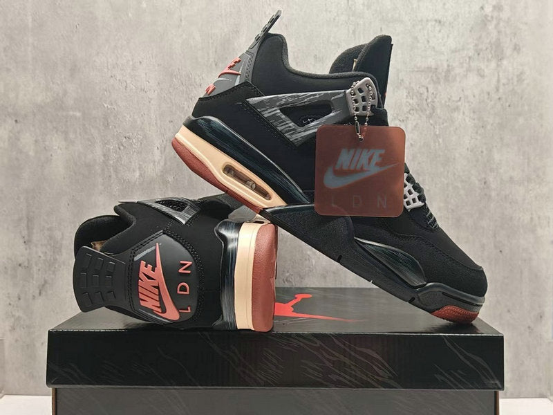 Air Jordan 4