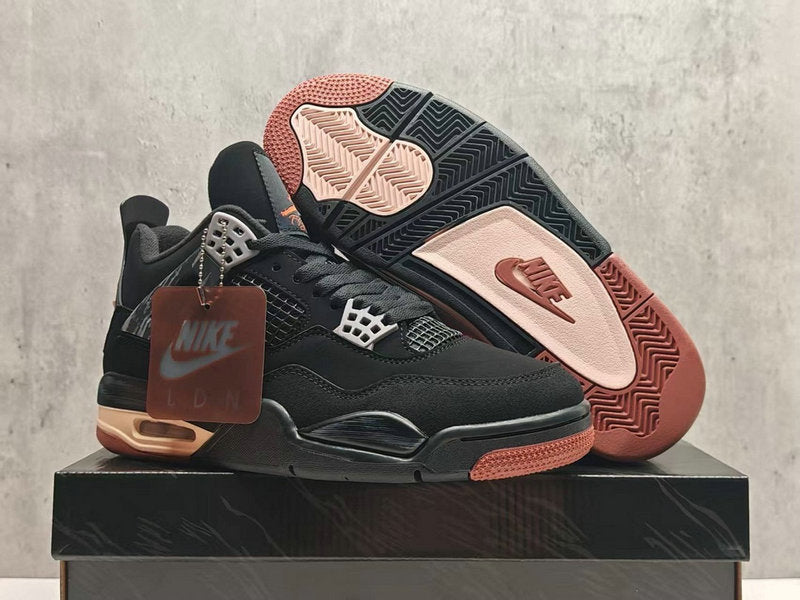 Air Jordan 4
