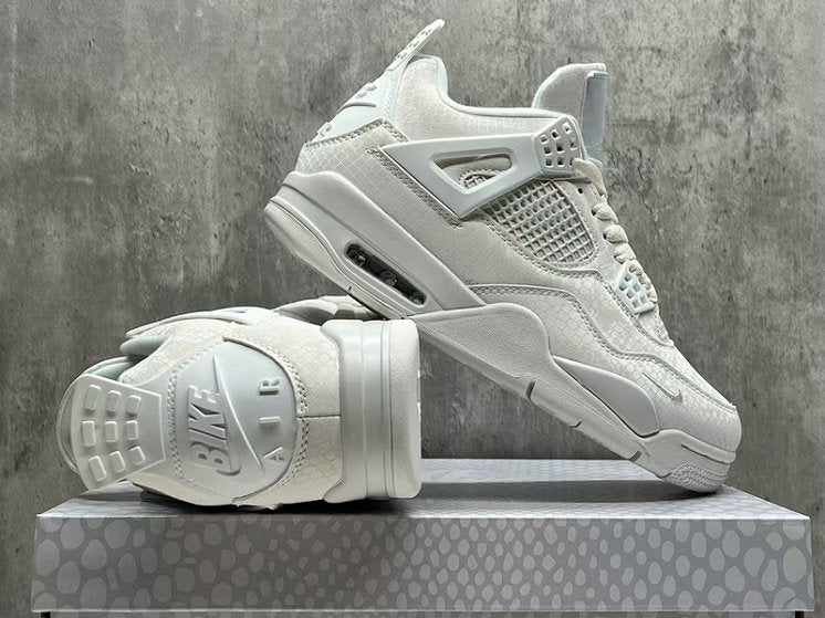 Air Jordan 4