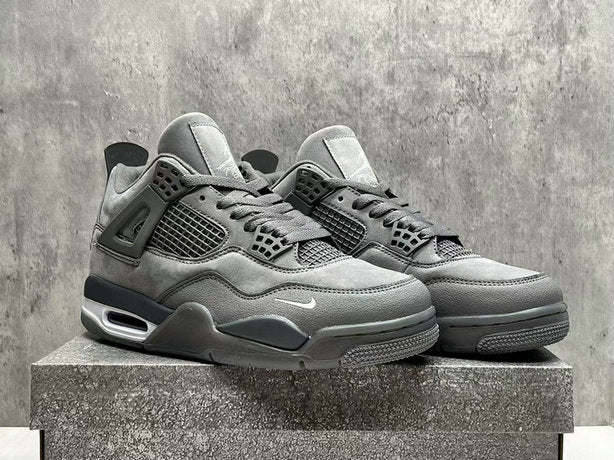 Air Jordan 4