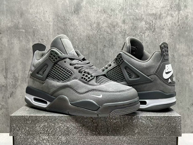 Air Jordan 4