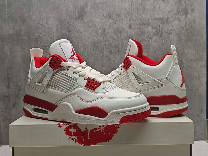 Air Jordan 4