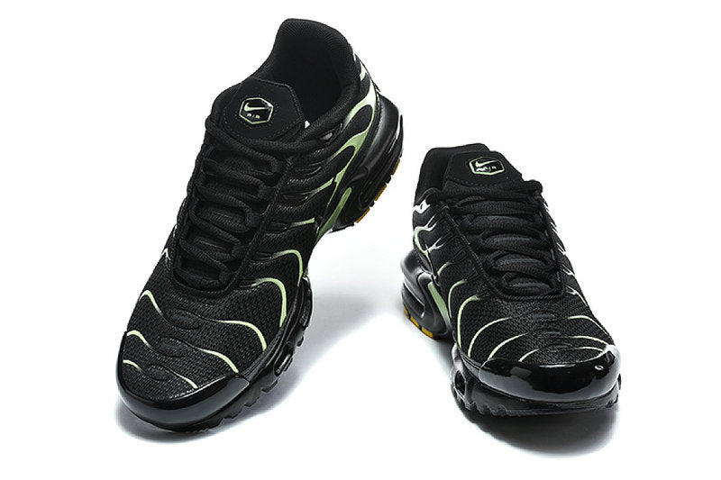 Nike Air Max Plus 2025