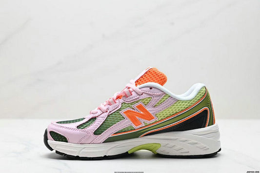 New Balance 740
