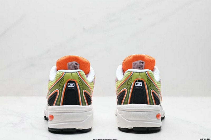 New Balance 740