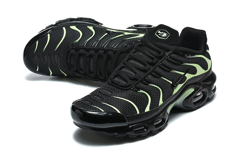 Nike Air Max Plus 2025